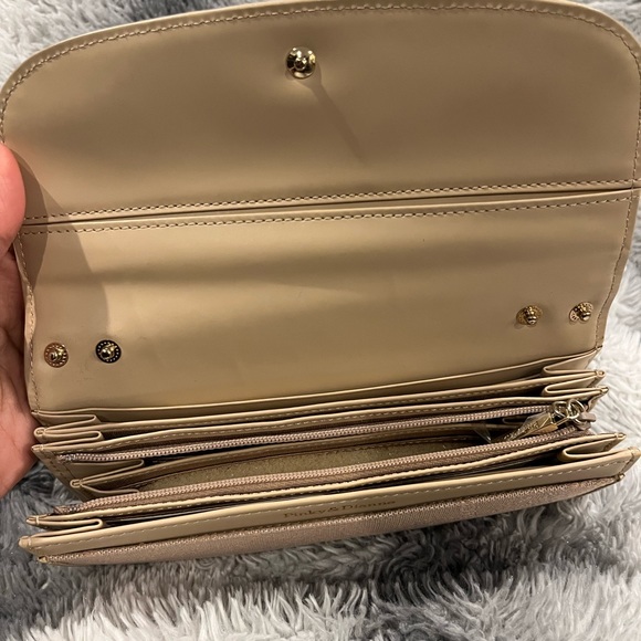 Wallet - Picture 8 of 8